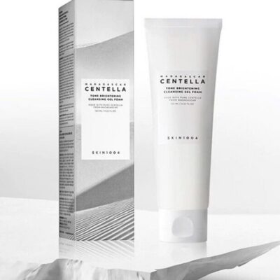 SKIN1004 Madagascar Centella Tone Brightening Cleansing Gel Foam